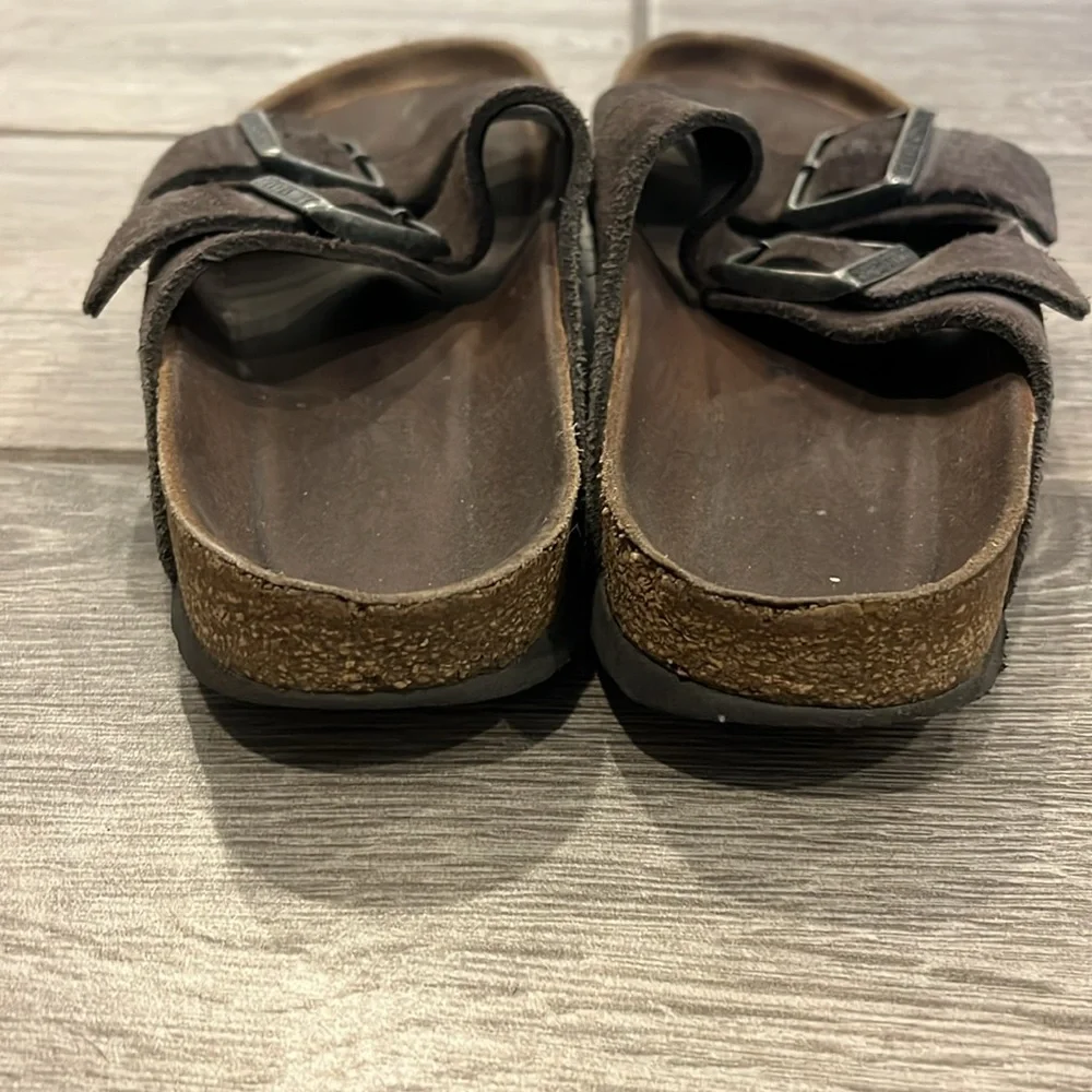Birkenstock Women’s Dark Gray Suede Sandals size 37